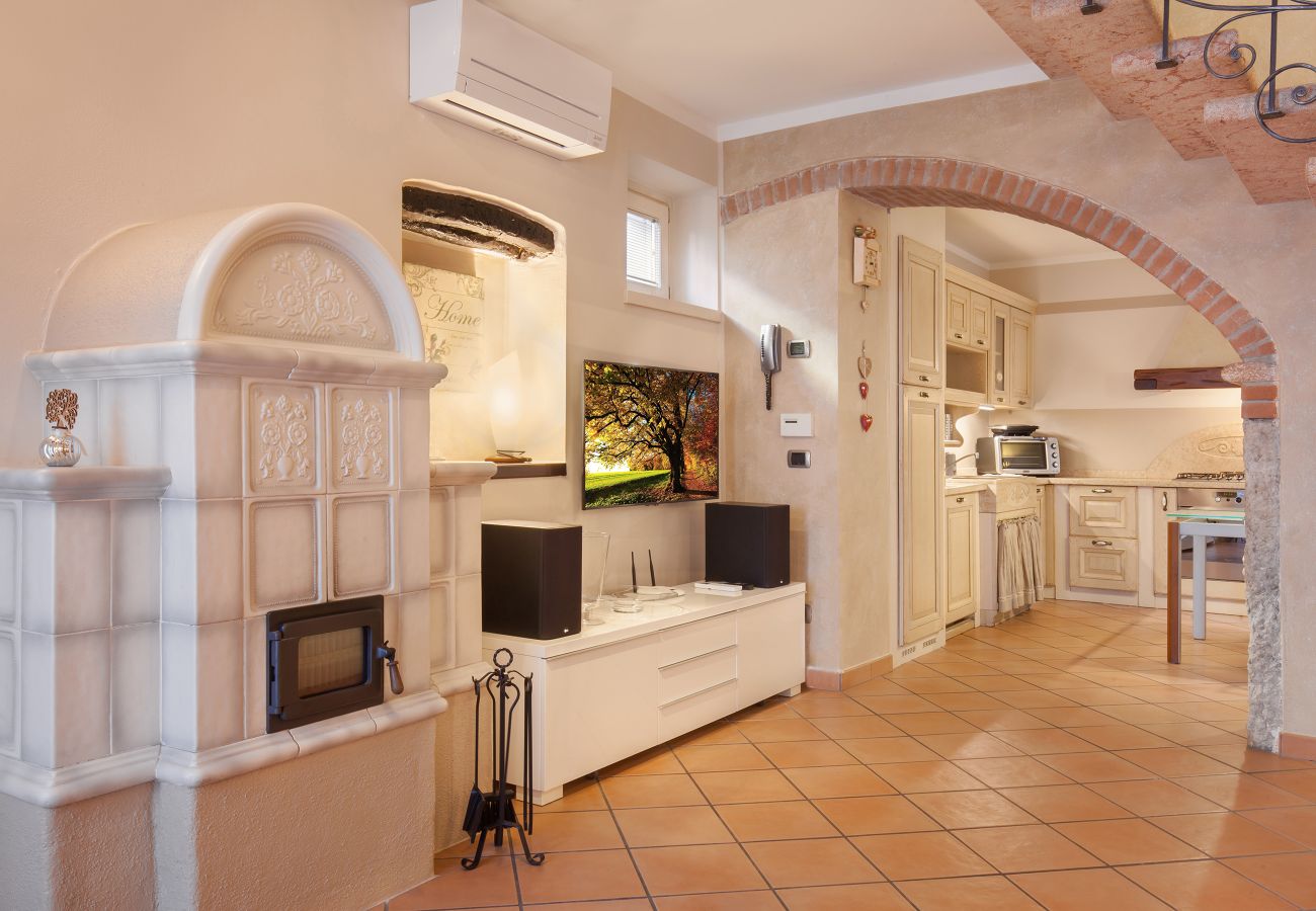 Appartamento a Torri del Benaco - Apartment Casetta Alla Pozza in Torri Del Benaco Appartamento a Torri del Benaco - Apartment Casetta Alla Pozza in Torri Del Benaco