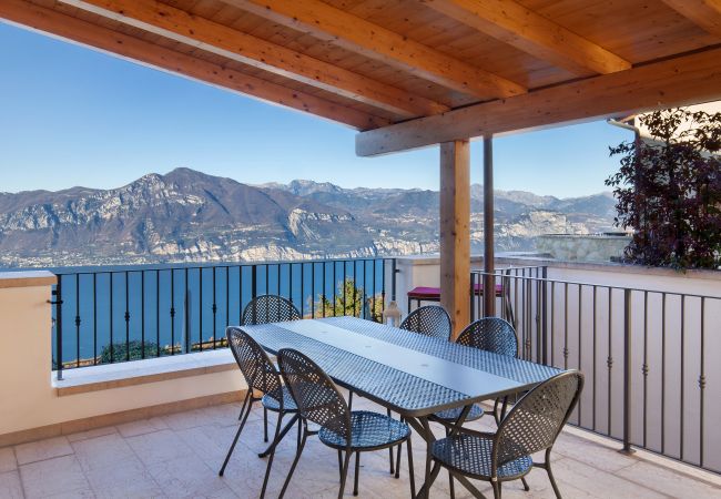 Appartamento a San Zeno di Montagna - Apartment Borno With Pool In San Zeno Di Montagna Appartamento a San Zeno di Montagna - Apartment Borno With Pool In San Zeno Di Montagna