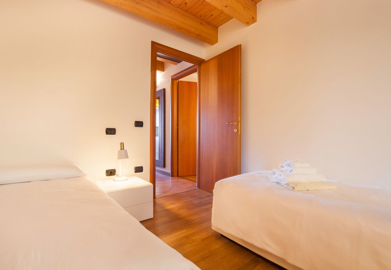 Appartamento a San Zeno di Montagna - Apartment Borno With Pool In San Zeno Di Montagna Appartamento a San Zeno di Montagna - Apartment Borno With Pool In San Zeno Di Montagna