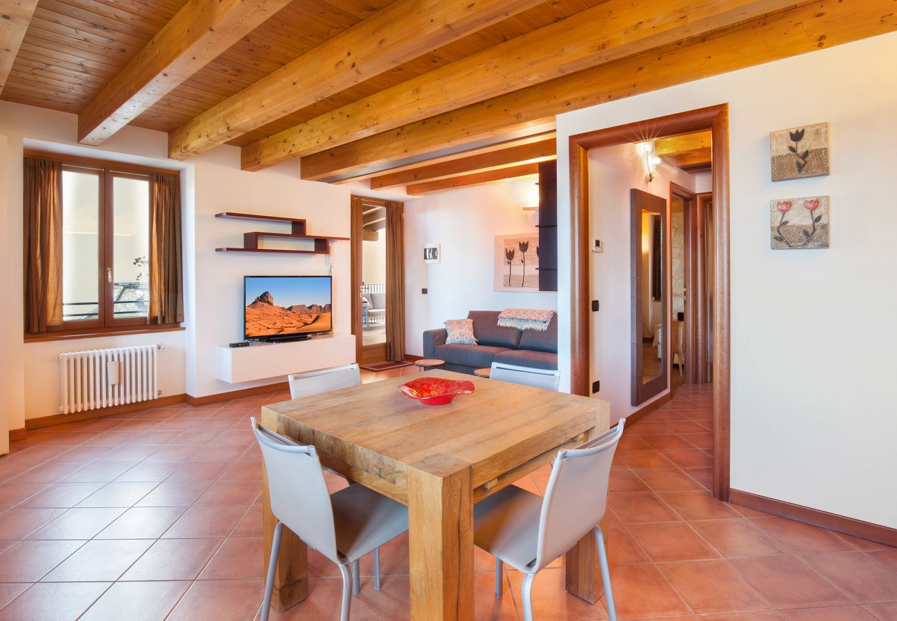 Appartamento a San Zeno di Montagna - Apartment Borno With Pool In San Zeno Di Montagna Appartamento a San Zeno di Montagna - Apartment Borno With Pool In San Zeno Di Montagna