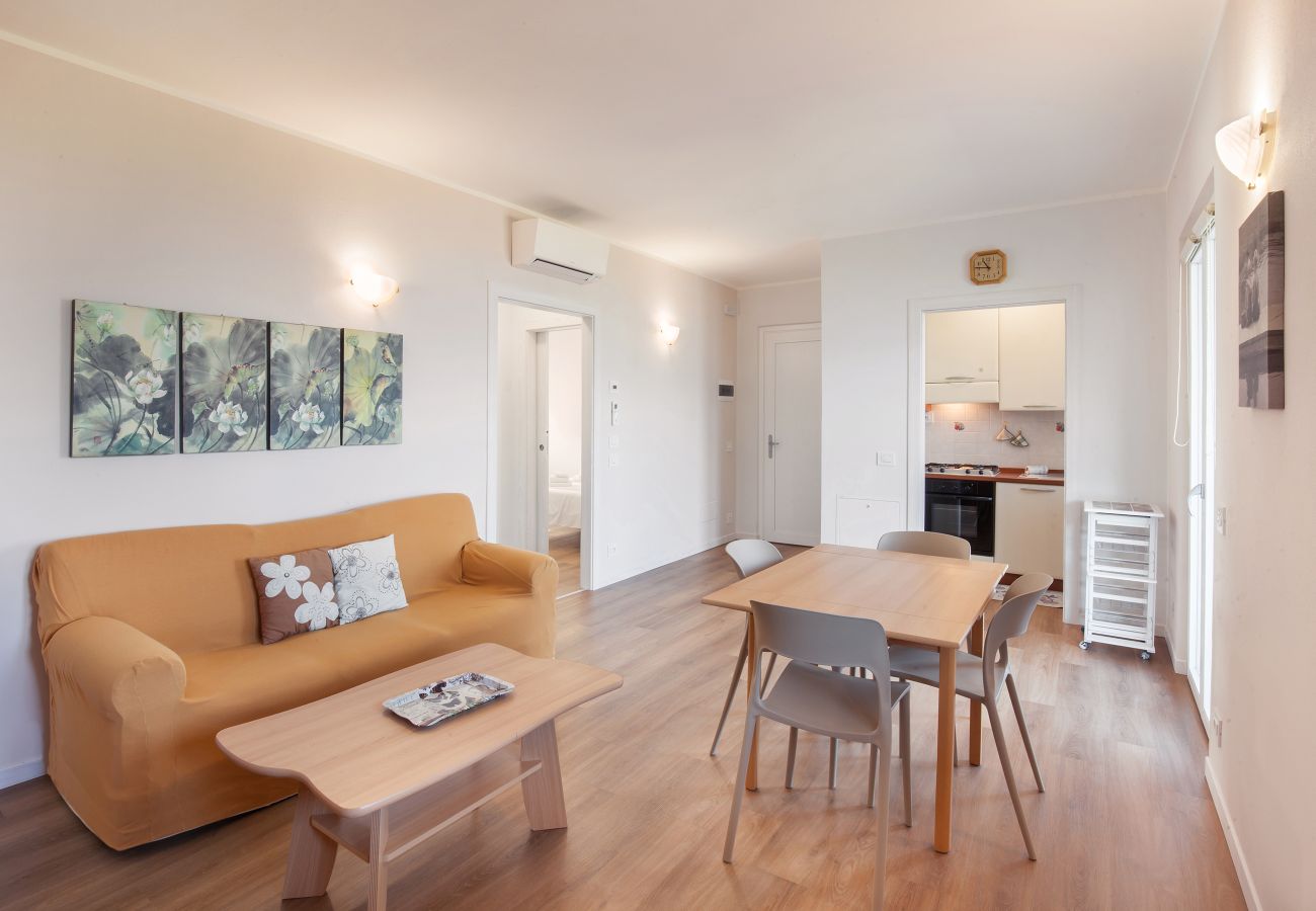 Appartamento a Torri del Benaco - Apartment Erika with Lake view Appartamento a Torri del Benaco - Apartment Erika with Lake view