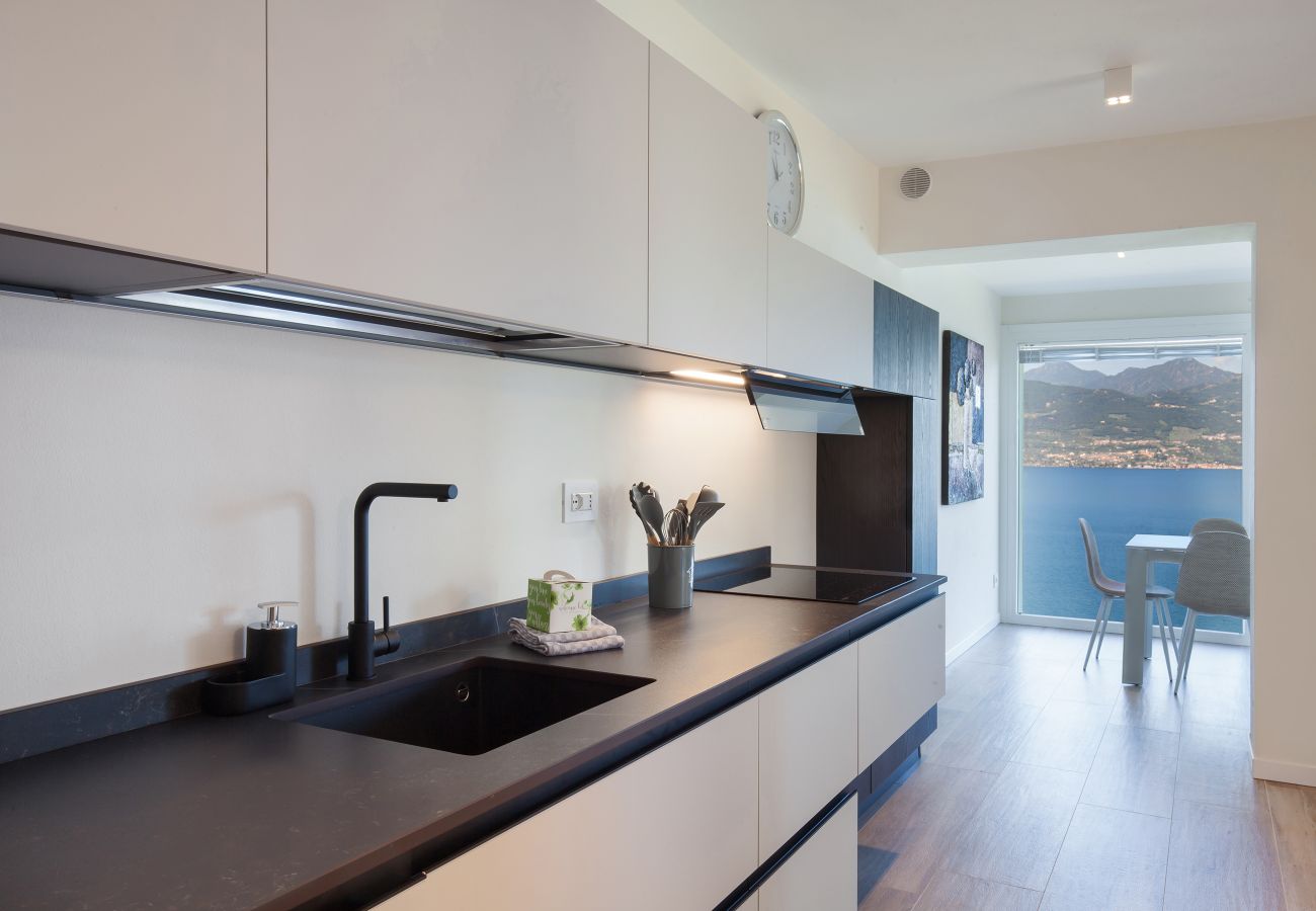 Appartamento a Torri del Benaco - Paradise Apartment With Pool Appartamento a Torri del Benaco - Paradise Apartment With Pool