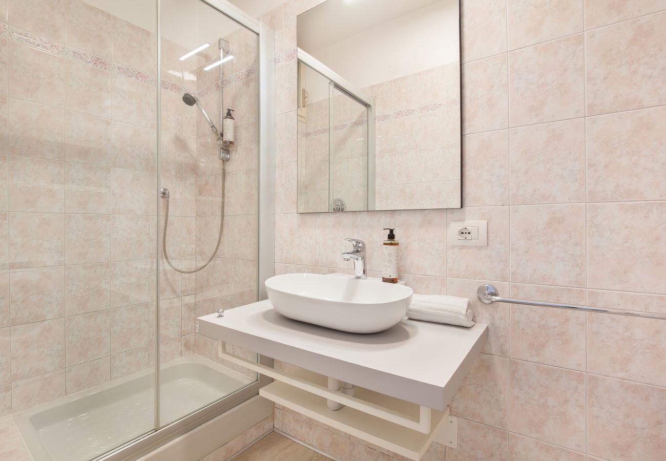 Appartamento a Torri del Benaco - Apartment La Casa Di  Arianna Appartamento a Torri del Benaco - Apartment La Casa Di  Arianna