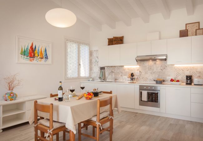 Appartamento a Costermano - White Apartment with Terrace and Lake View Appartamento a Costermano - White Apartment with Terrace and Lake View