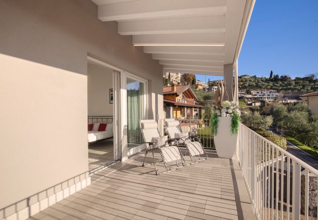 Appartamento a Costermano - White Apartment with Terrace and Lake View Appartamento a Costermano - White Apartment with Terrace and Lake View