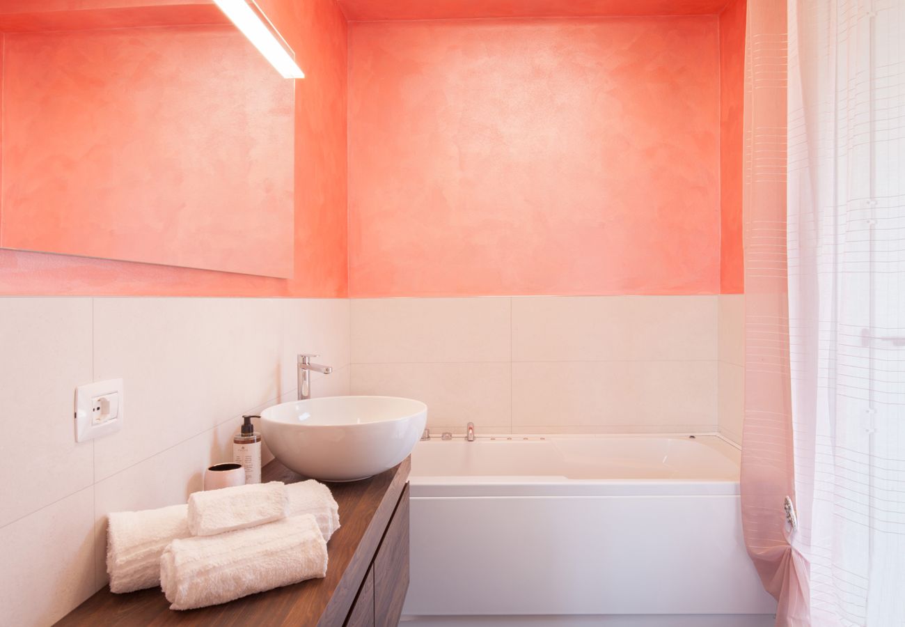 Appartamento a Torri del Benaco - Wally s Terrace Apartment With Pool Appartamento a Torri del Benaco - Wally s Terrace Apartment With Pool