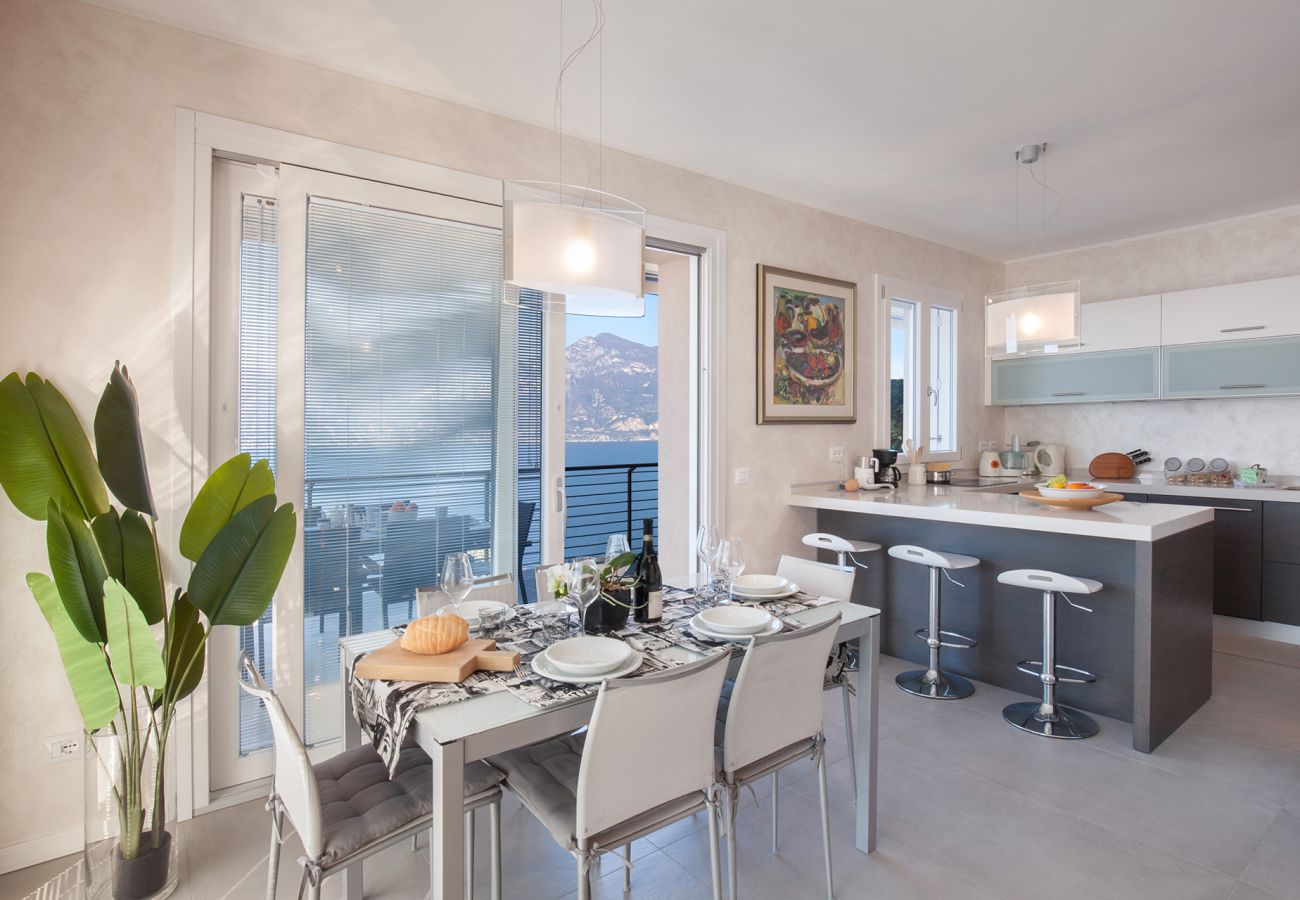 Appartamento a Torri del Benaco - Wally s Terrace Apartment With Pool Appartamento a Torri del Benaco - Wally s Terrace Apartment With Pool