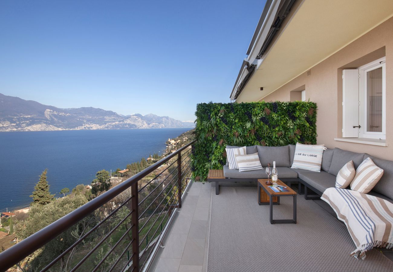 Appartamento a Torri del Benaco - Wally s Terrace Apartment With Pool Appartamento a Torri del Benaco - Wally s Terrace Apartment With Pool