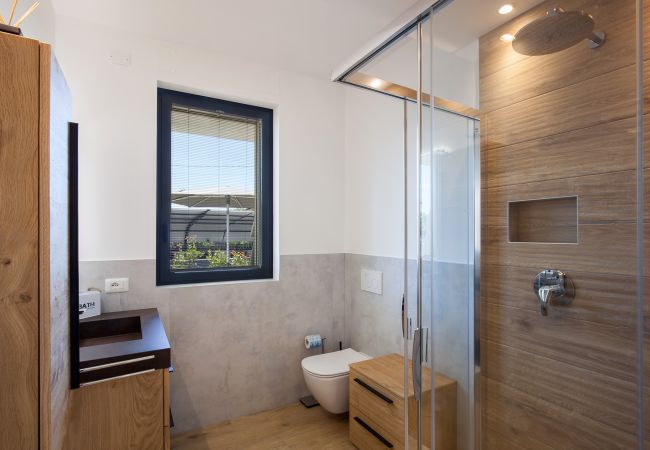 Appartamento a Lazise - Apartment Petra with Pool Appartamento a Lazise - Apartment Petra with Pool