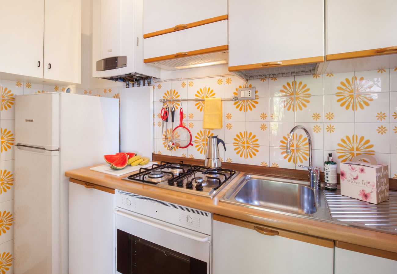 Appartamento a Cisano - Apartment Noon with Pool Appartamento a Cisano - Apartment Noon with Pool