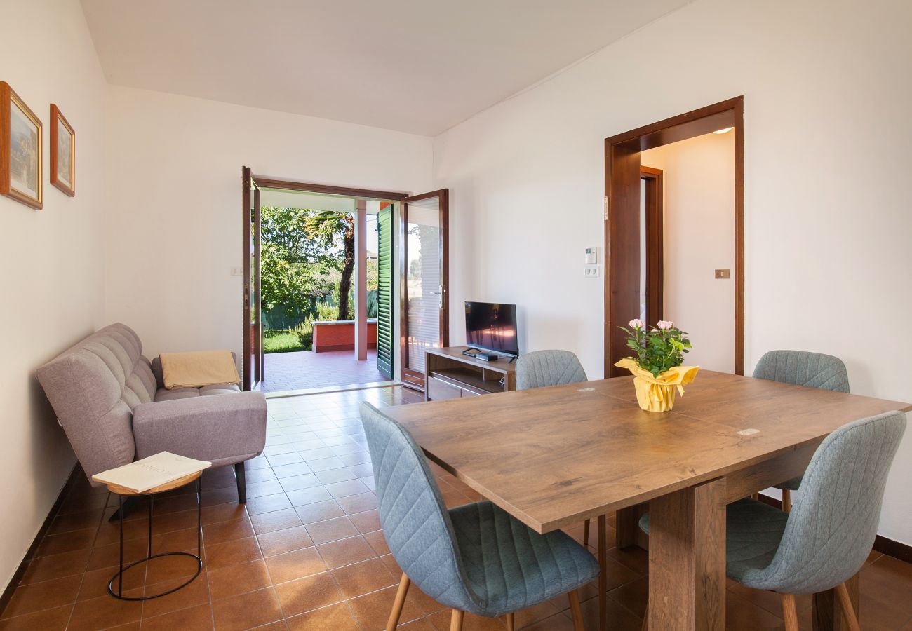 Appartamento a Cisano - Apartment Noon with Pool Appartamento a Cisano - Apartment Noon with Pool