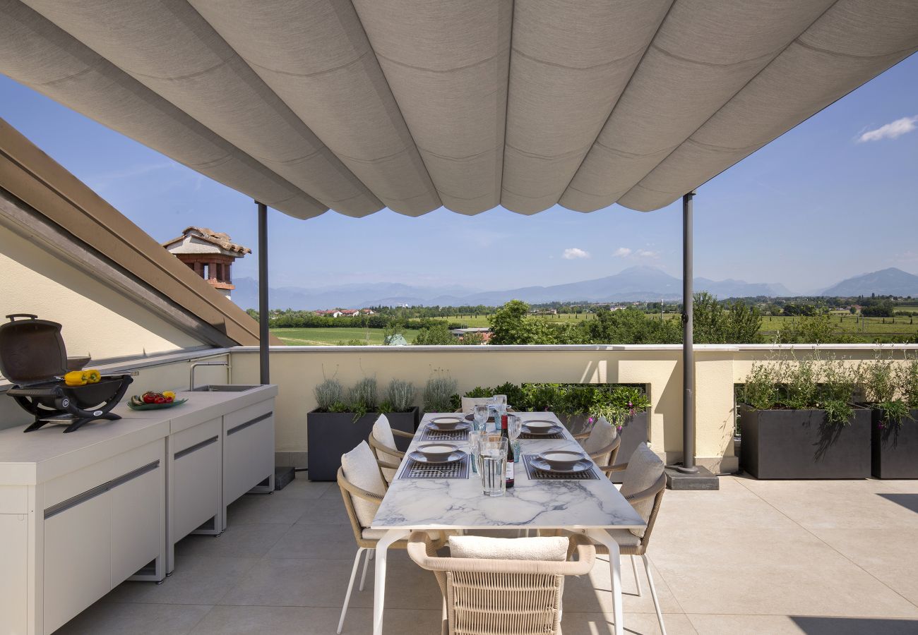 Appartamento a Castelnuovo del Garda - Apartment Delphine with shared Pool