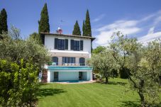 Villa a San Felice del Benaco - Villa Art with Private Pool Villa a San Felice del Benaco - Villa Art with Private Pool