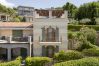 Appartamento a Torri del Benaco - Towerhill Apartment with Roofterrace and shared Po