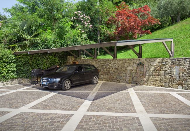 Villa in Torri del Benaco - Villa Sybille With Pool And Lake View Villa in Torri del Benaco - Villa Sybille With Pool And Lake View
