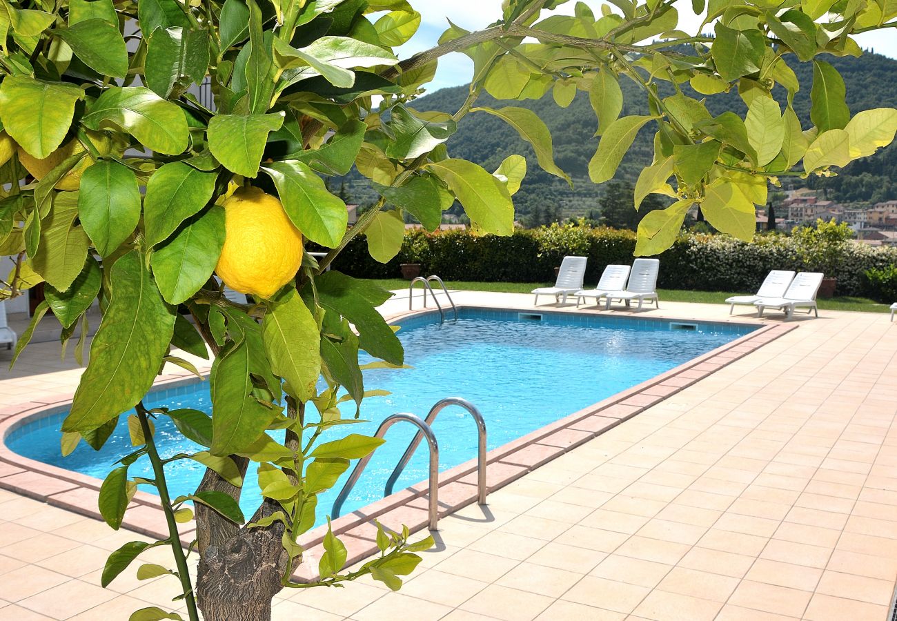 House in Garda - Cà Gardesana With Pool