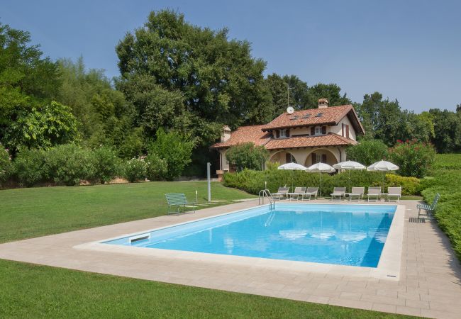 Villa in Lazise - Villa Gasco With Pool Villa in Lazise - Villa Gasco With Pool