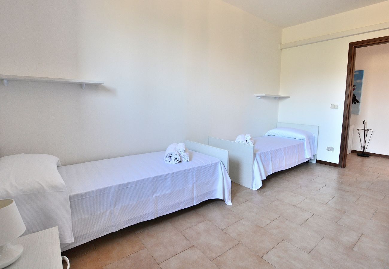 Apartment in Lazise - Apartment Rosa Sweet Sara With Pool