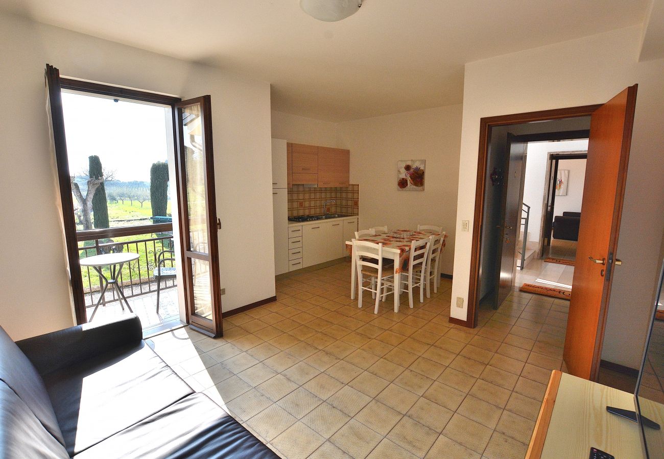 Apartment in Lazise - Apartment Rosa Bourbon With Pool