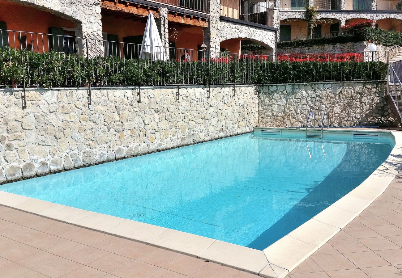 Apartment in Torri del Benaco - Apartment Bardino with Pool and Lake View