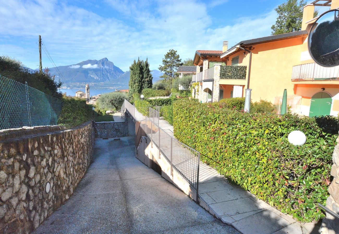 Apartment in Torri del Benaco - Apartment Bardino with Pool and Lake View