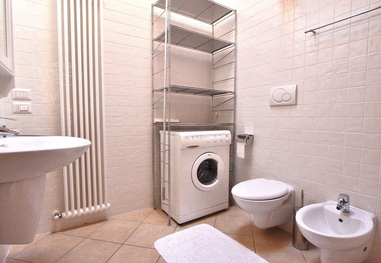 Apartment in Torri del Benaco - Apartment Bardino with Pool and Lake View