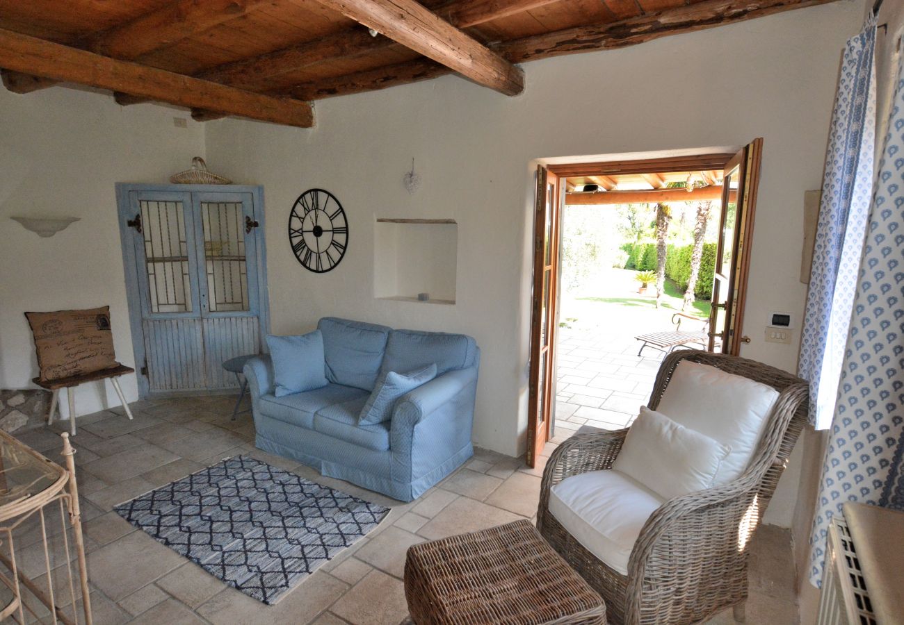 Chalet in Costermano - Rustico Villa Marciaga With Pool