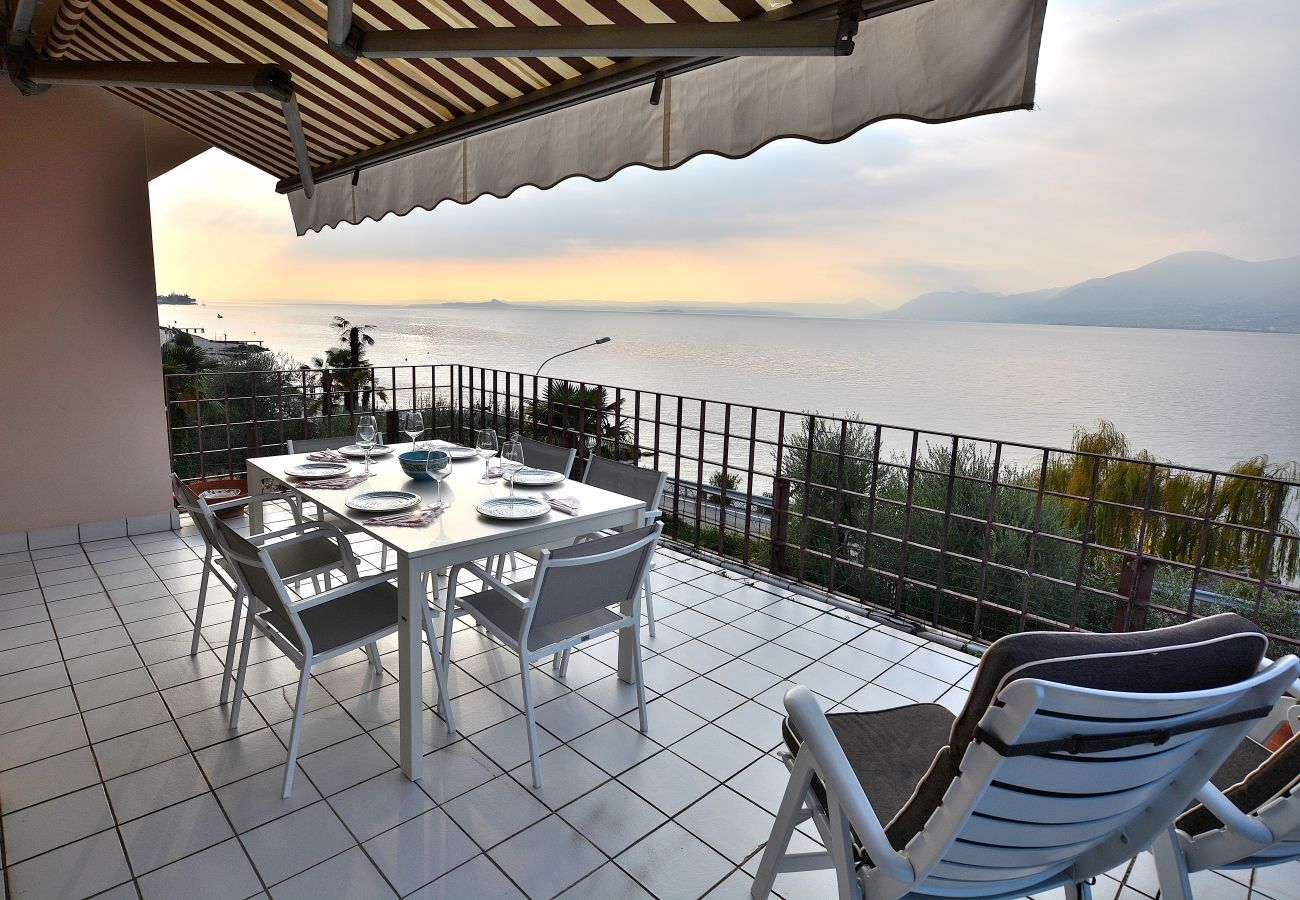 Apartment in Torri del Benaco - Apartment Frader Otto With Lake View