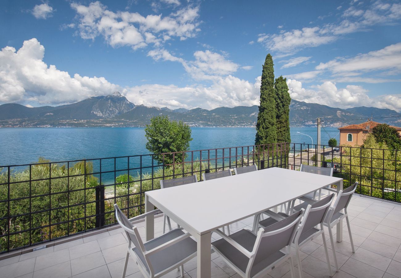 Apartment in Torri del Benaco - Apartment Frader Otto With Lake View