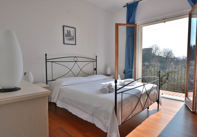 Apartment in Costermano - Orange Apartment In Marciaga di Costermano Apartment in Costermano - Orange Apartment In Marciaga di Costermano