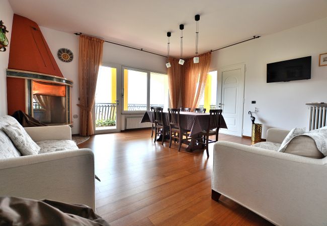 Apartment in Costermano - Orange Apartment In Marciaga di Costermano Apartment in Costermano - Orange Apartment In Marciaga di Costermano