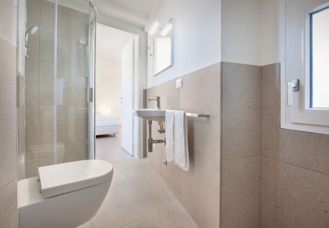 Apartment in Torri del Benaco - Apartment Verde with lake view Apartment in Torri del Benaco - Apartment Verde with lake view