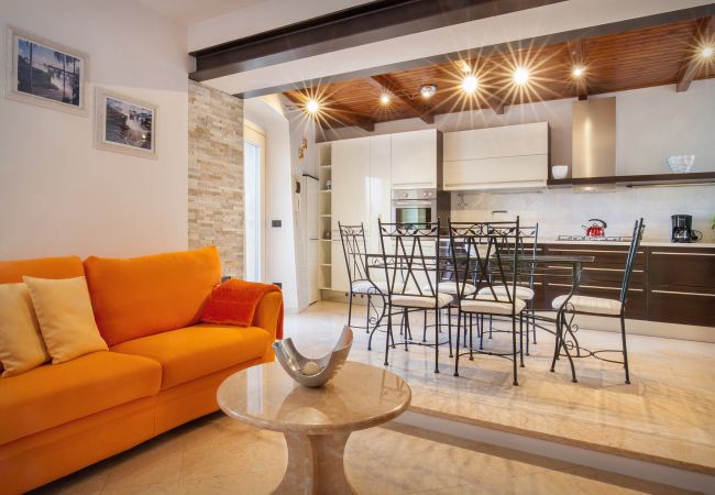Apartment in Torri del Benaco - Casa Delle Stelle with Terrace Apartment in Torri del Benaco - Casa Delle Stelle with Terrace