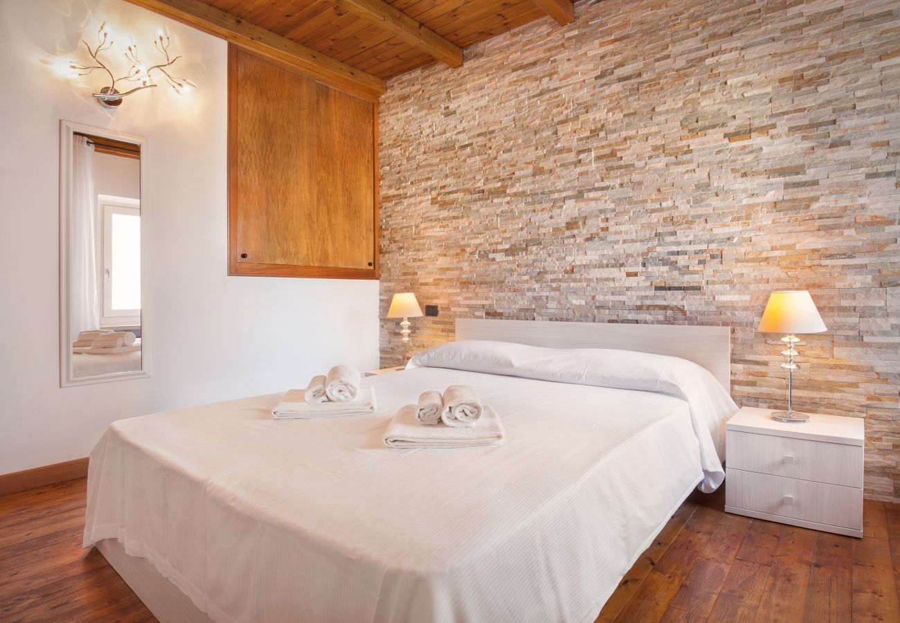 Apartment in Torri del Benaco - Casa Delle Stelle with Terrace