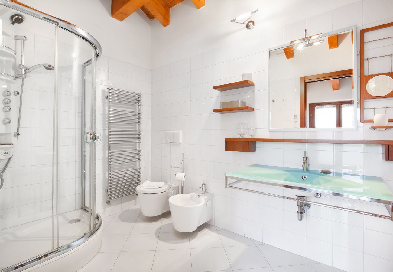 Apartment in Peschiera del Garda - La Fortezza Apartment