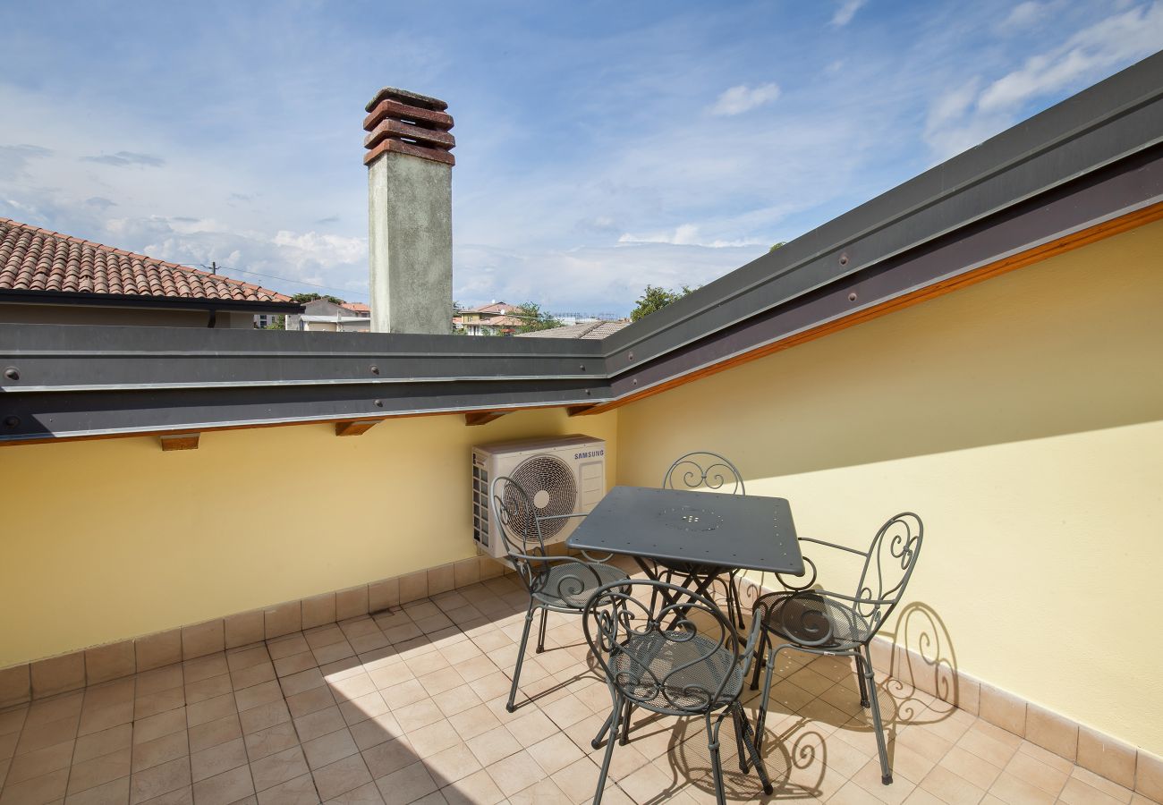 Apartment in Peschiera del Garda - La Fortezza Apartment