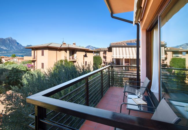 Apartment in Torri del Benaco - Apartment Bella Sathea Apartment in Torri del Benaco - Apartment Bella Sathea