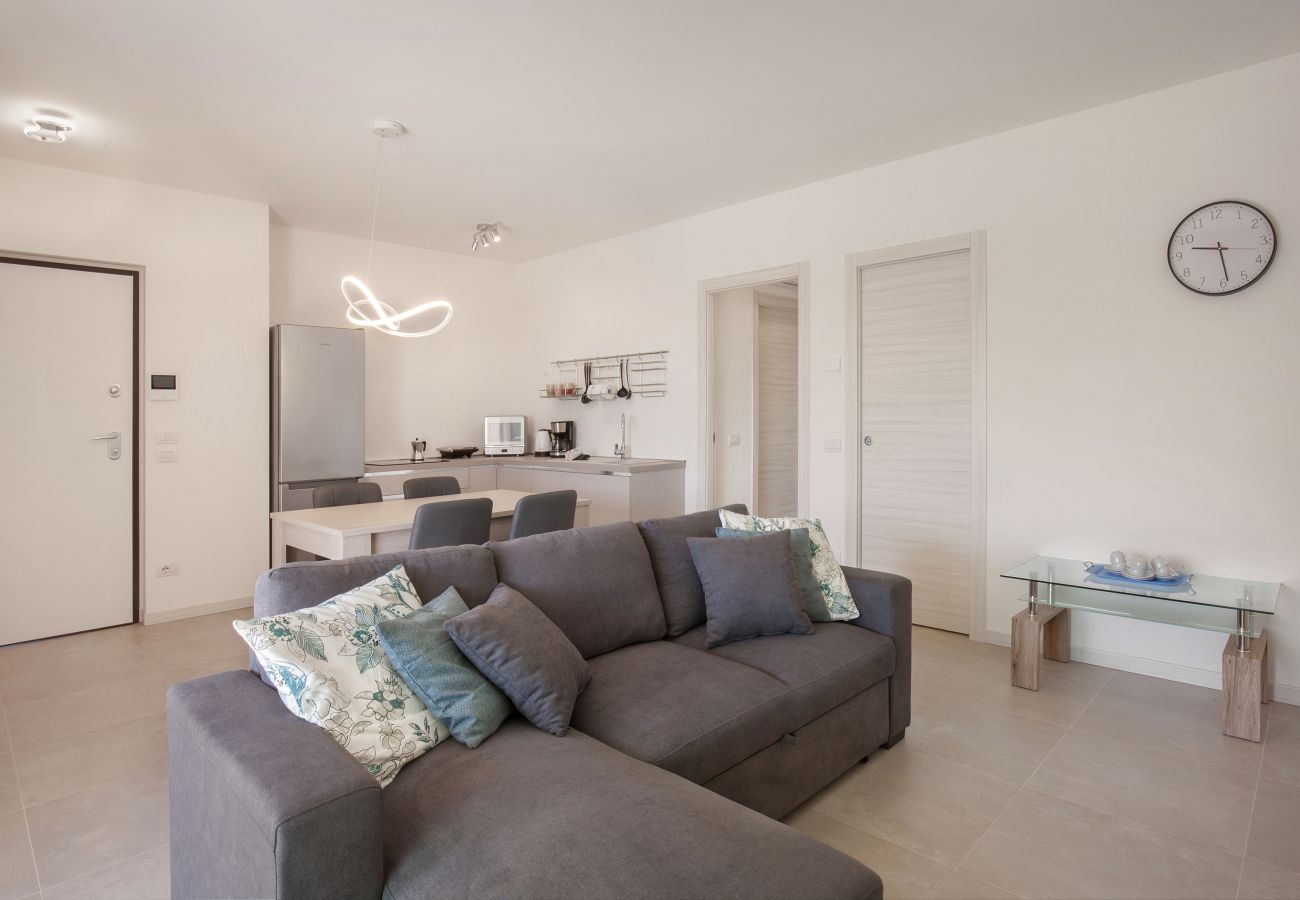 Apartment in Lazise - Apartment Ginestra Gialla With Pool Apartment in Lazise - Apartment Ginestra Gialla With Pool