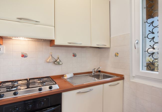 Apartment in Torri del Benaco - Apartment Erika with Lake view Apartment in Torri del Benaco - Apartment Erika with Lake view