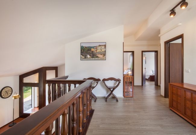 Villa in Lazise - Villa Delle Coste With Pool Villa in Lazise - Villa Delle Coste With Pool