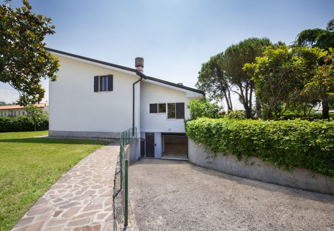 Villa in Lazise - Villa Delle Coste With Pool Villa in Lazise - Villa Delle Coste With Pool