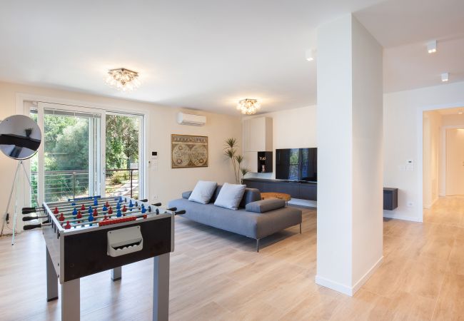 Apartment in Torri del Benaco - Paradise Apartment With Pool Apartment in Torri del Benaco - Paradise Apartment With Pool