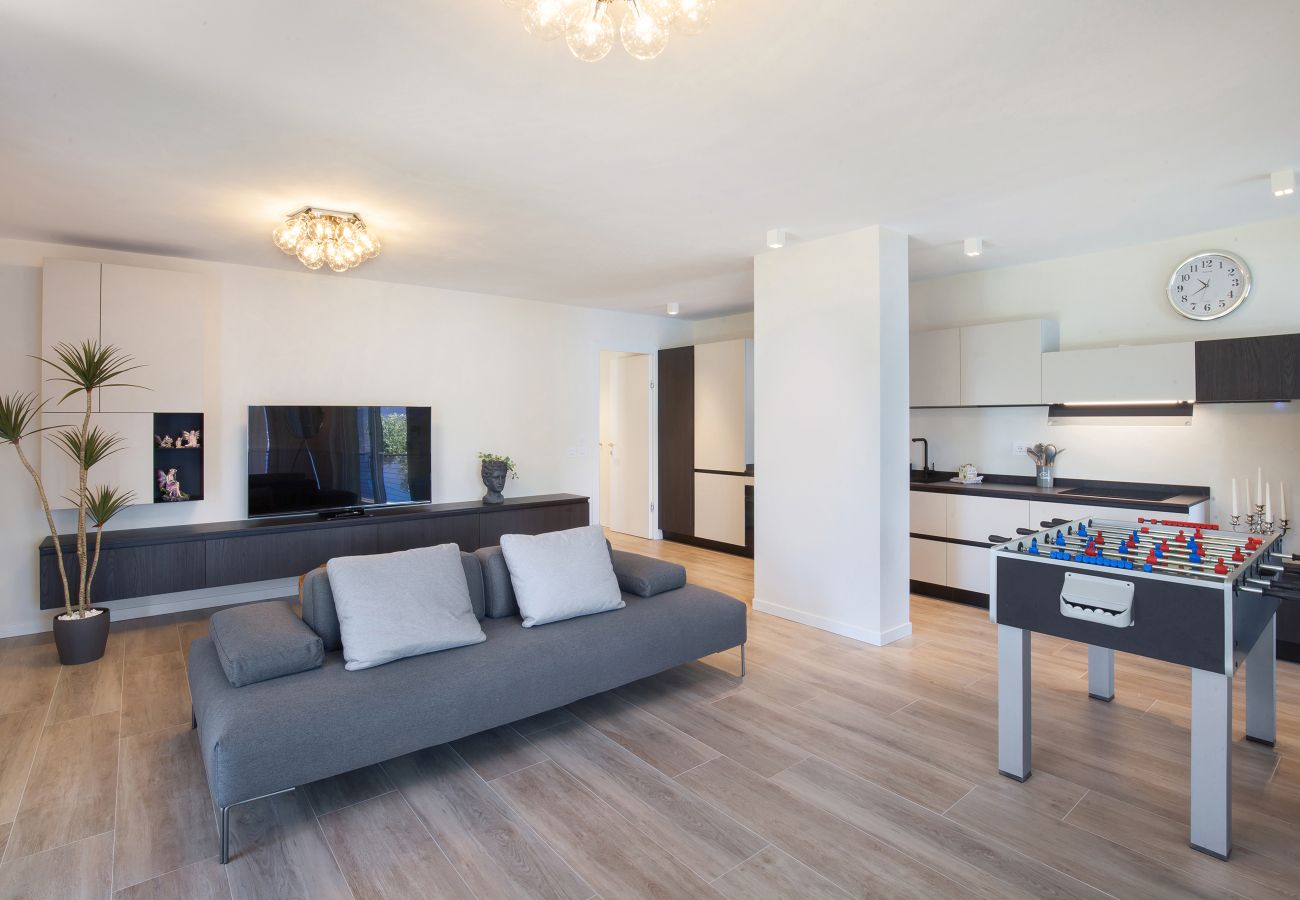 Apartment in Torri del Benaco - Paradise Apartment With Pool Apartment in Torri del Benaco - Paradise Apartment With Pool