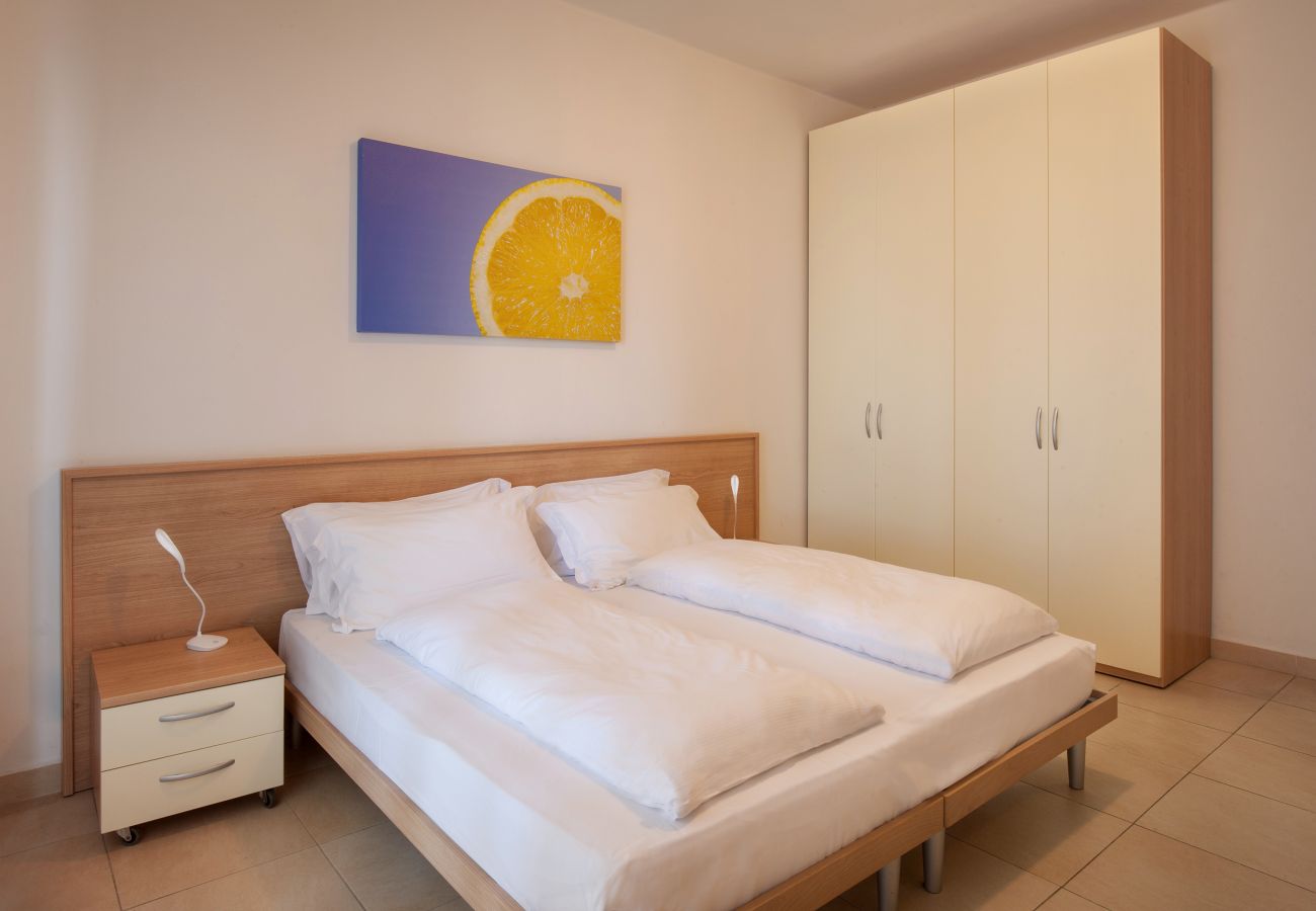 Villa in Torri del Benaco - Villa Vista Lago With Pool Villa in Torri del Benaco - Villa Vista Lago With Pool