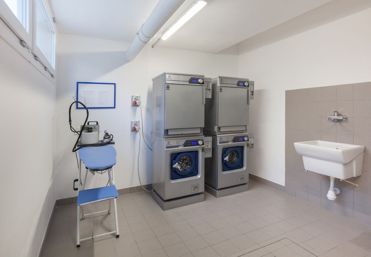 Apartment in Peschiera del Garda - Perla Garda Lake Apartment With Pool Apartment in Peschiera del Garda - Perla Garda Lake Apartment With Pool