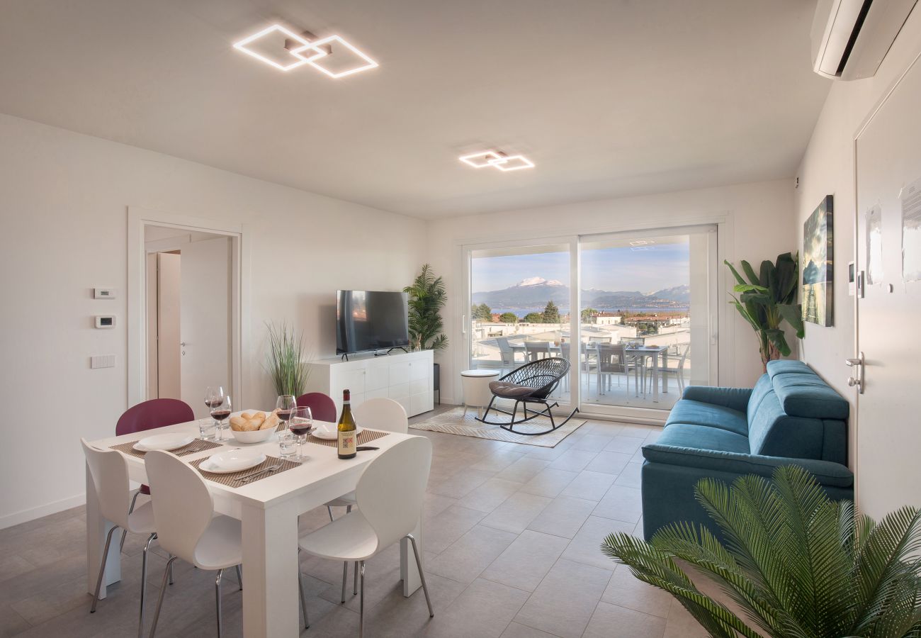 Apartment in Peschiera del Garda - Perla Garda Lake Apartment With Pool Apartment in Peschiera del Garda - Perla Garda Lake Apartment With Pool