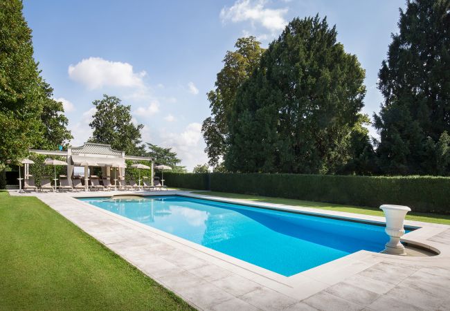 Villa in Vicenza - Villa del Cavaliere Berico Villa in Vicenza - Villa del Cavaliere Berico