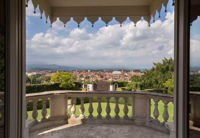 Villa in Vicenza - Villa del Cavaliere Berico Villa in Vicenza - Villa del Cavaliere Berico