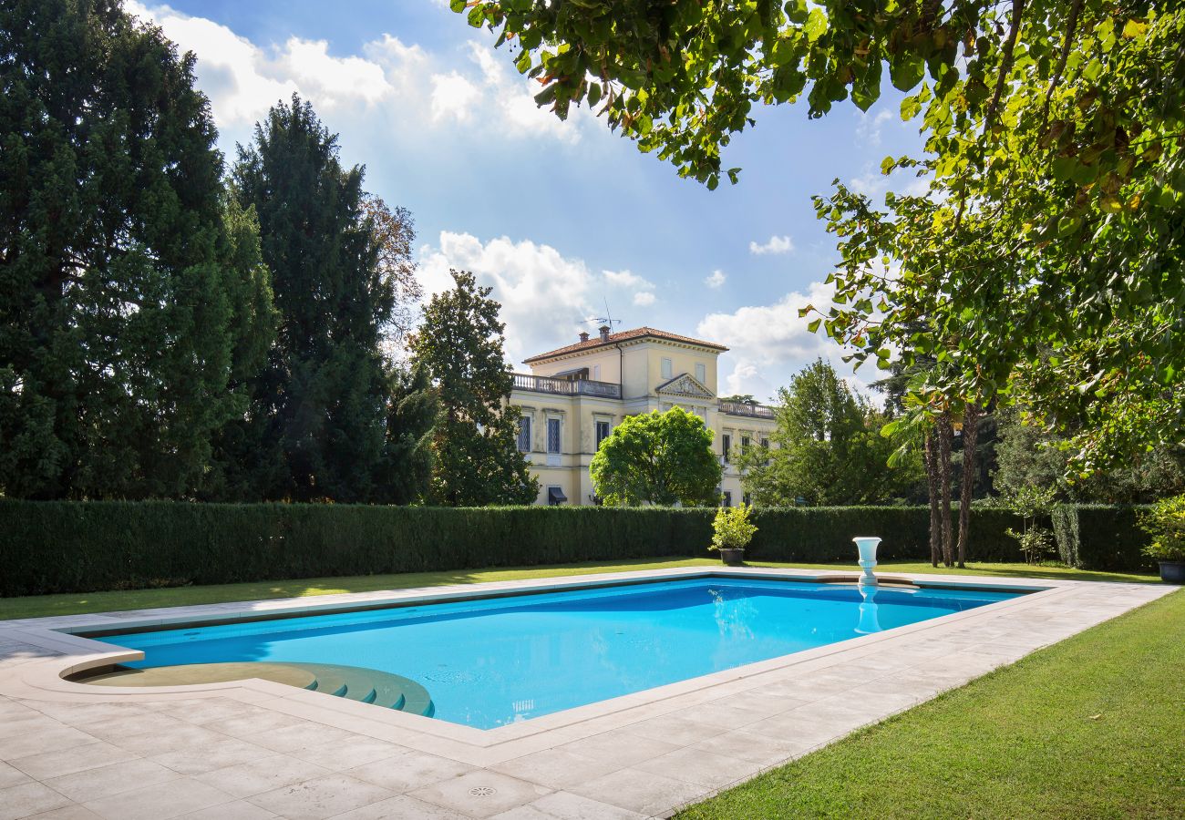 Villa in Vicenza - Villa del Cavaliere Berico Villa in Vicenza - Villa del Cavaliere Berico