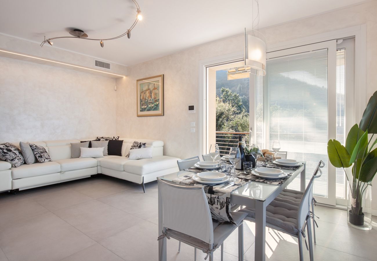 Apartment in Torri del Benaco - Wally s Terrace Apartment With Pool Apartment in Torri del Benaco - Wally s Terrace Apartment With Pool